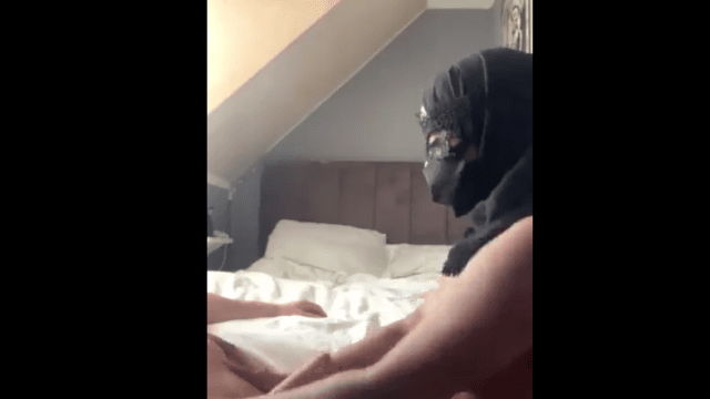 sensasi wiwik dua tante cantik bohay menggairahkan di hotel